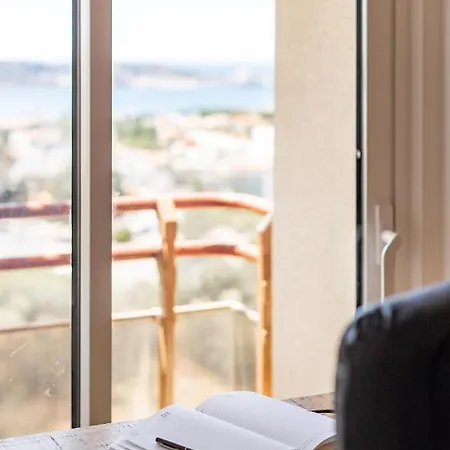 Belvedere Tm Flat With A Magnificent View * リスボン