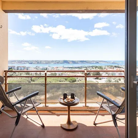 Belvedere Tm Flat With A Magnificent View * Lisboa