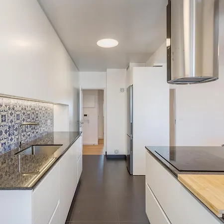 Belvedere Tm Flat With A Magnificent View * Лісабон