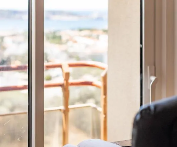 Belvedere Tm Flat With A Magnificent View * Lisboa