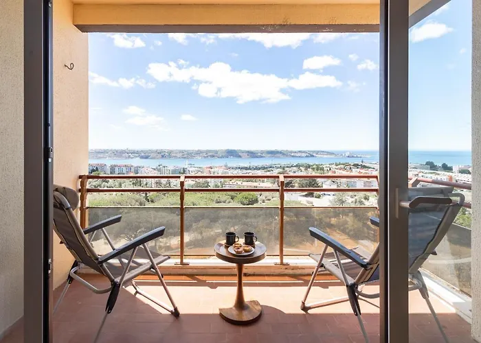 Belvedere Tm Flat With A Magnificent View * Lisboa
