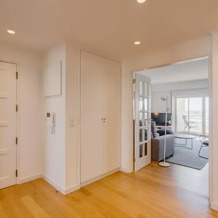 Belvedere Tm Flat With A Magnificent View Lisbon