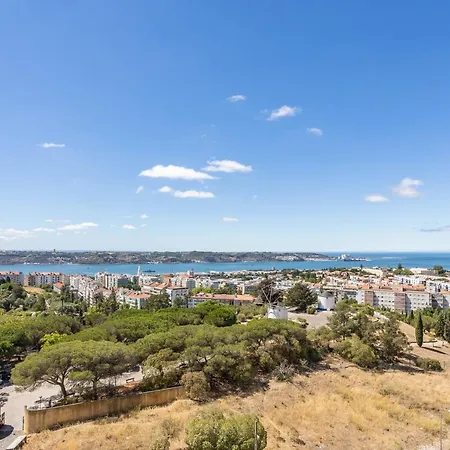Belvedere Tm Flat With A Magnificent View Lisboa